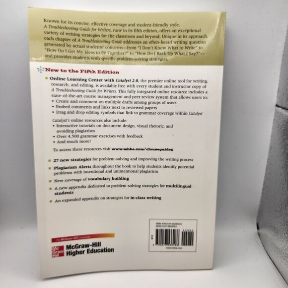 A Writer's Reference Sixth Edition and Troubleshooting Guide For Writer's Bundle - Picture 7 of 11